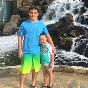 Meet your Posher, Merrie